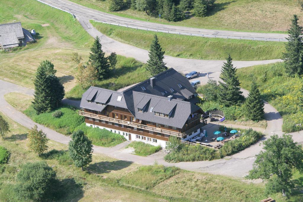 Отель Berggasthaus Kandelhof Rohr  Экстерьер фото